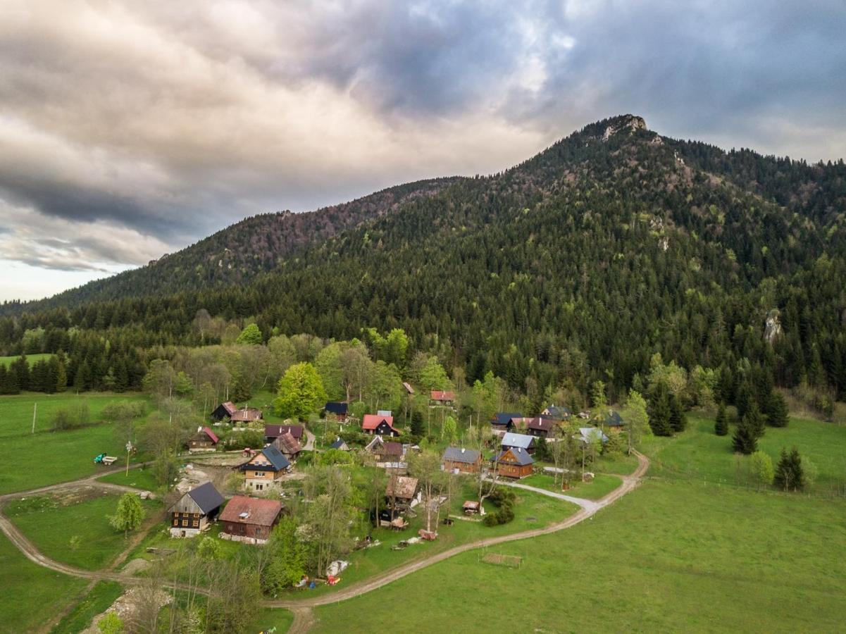 Apartmany Pod Rozsutcom - Zatkov Dvor - Prijazd Do Ubytovania Autom S Pohonom 4X4 Terchová Exterior photo
